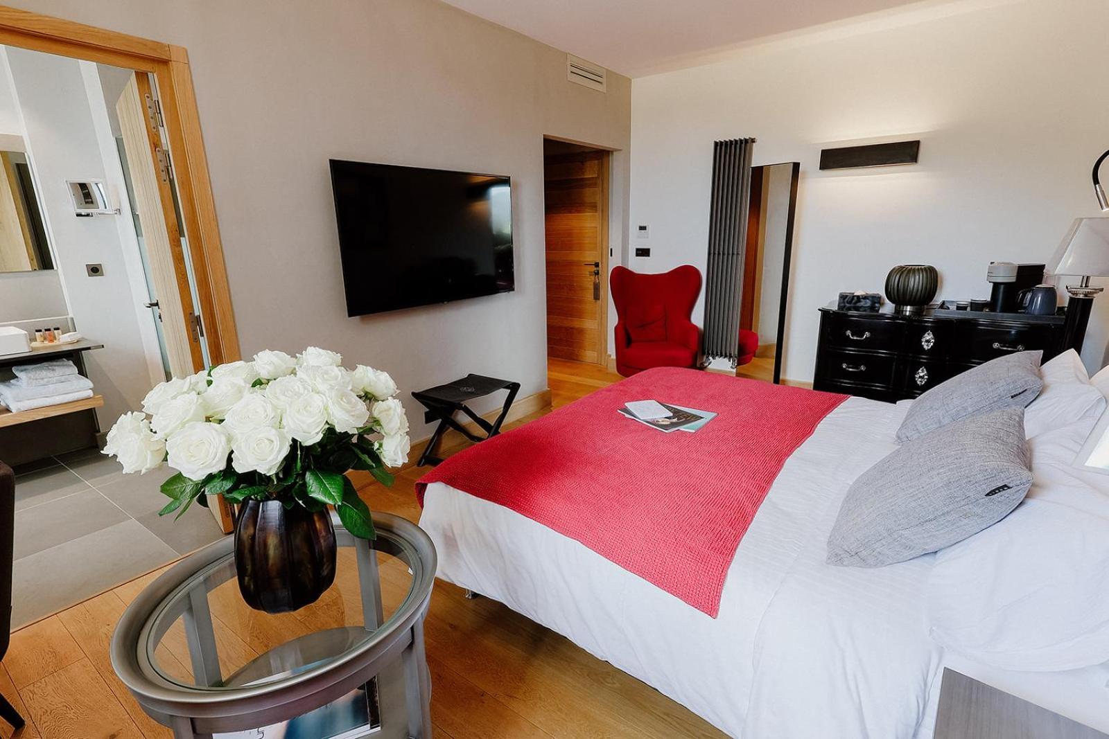 Bastide Saint Julien Bed & Breakfast La Celle  Bagian luar foto