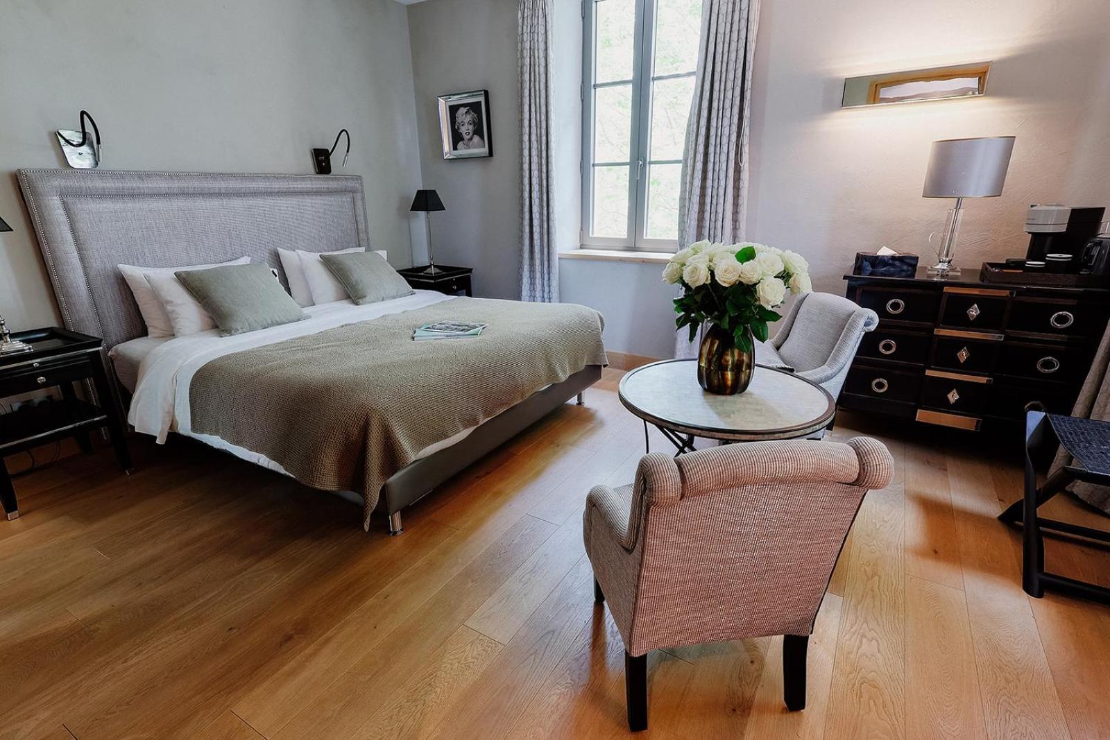 Bastide Saint Julien Bed & Breakfast La Celle  Bagian luar foto